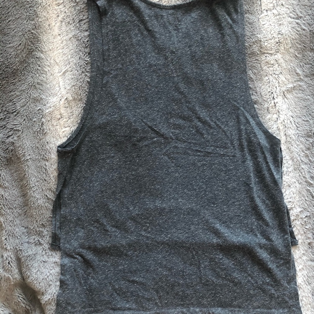 Muscle Tank - Picture 3 of 3